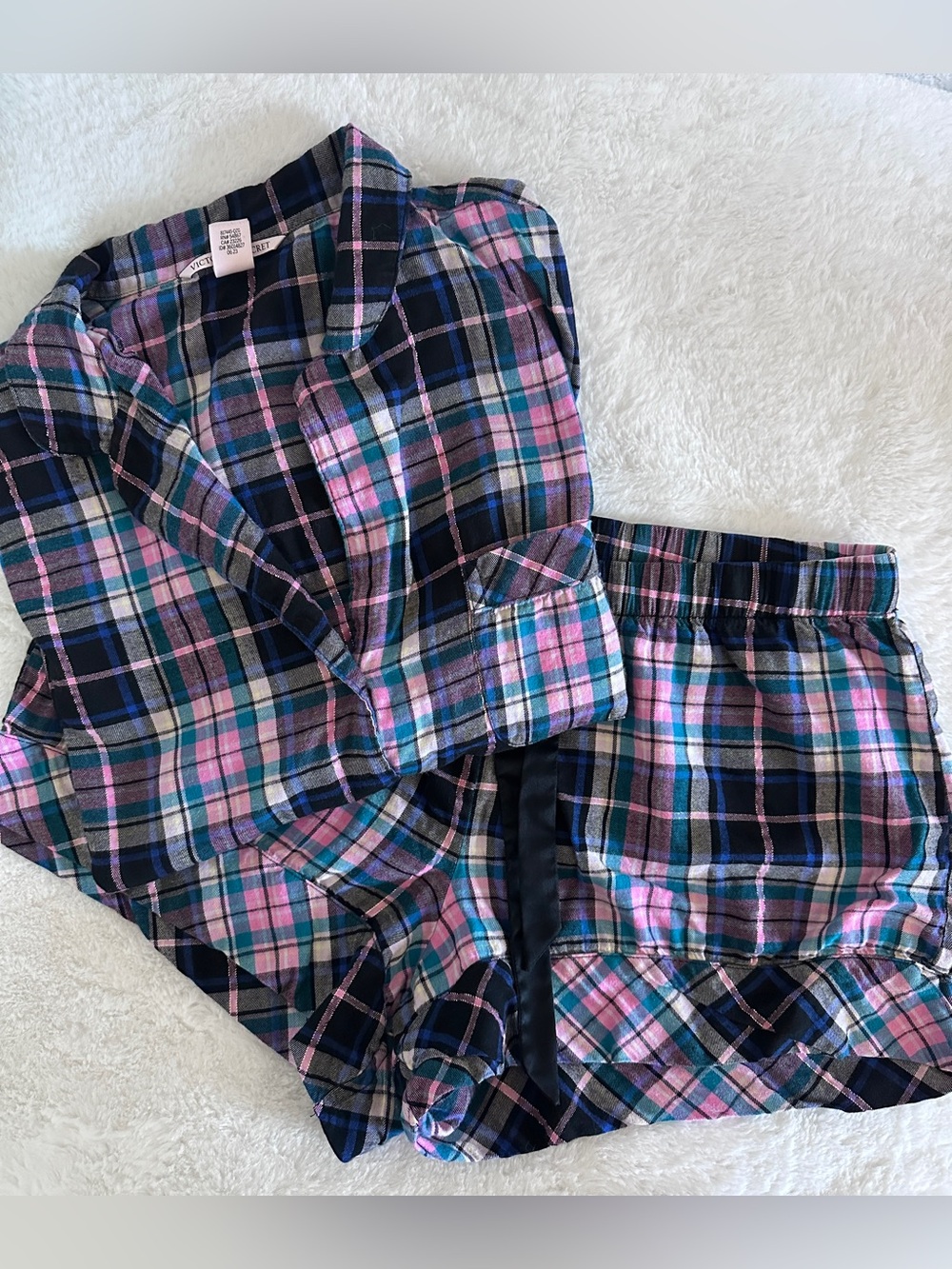 Victoria's Secret - Matching Set -Plaid Pajamas in Navy, Pink & Teal - Size M
